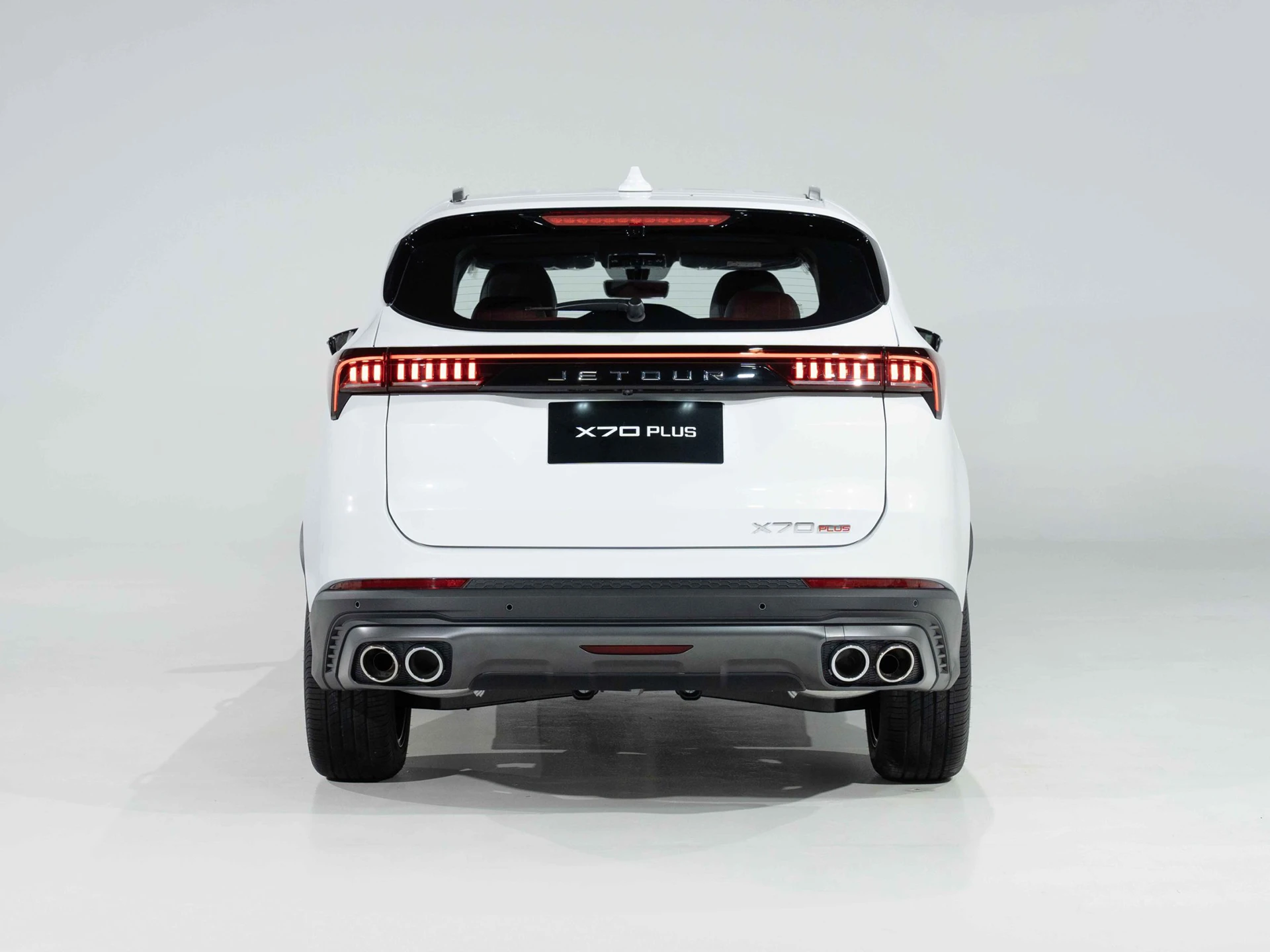 Jetour X70 Plus rear view